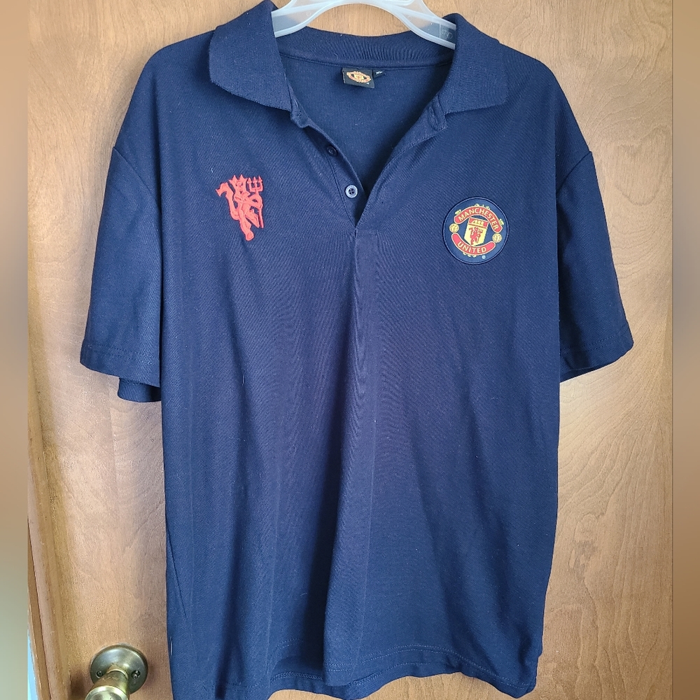 🦩 3/$30 Manchester United Navy Polo